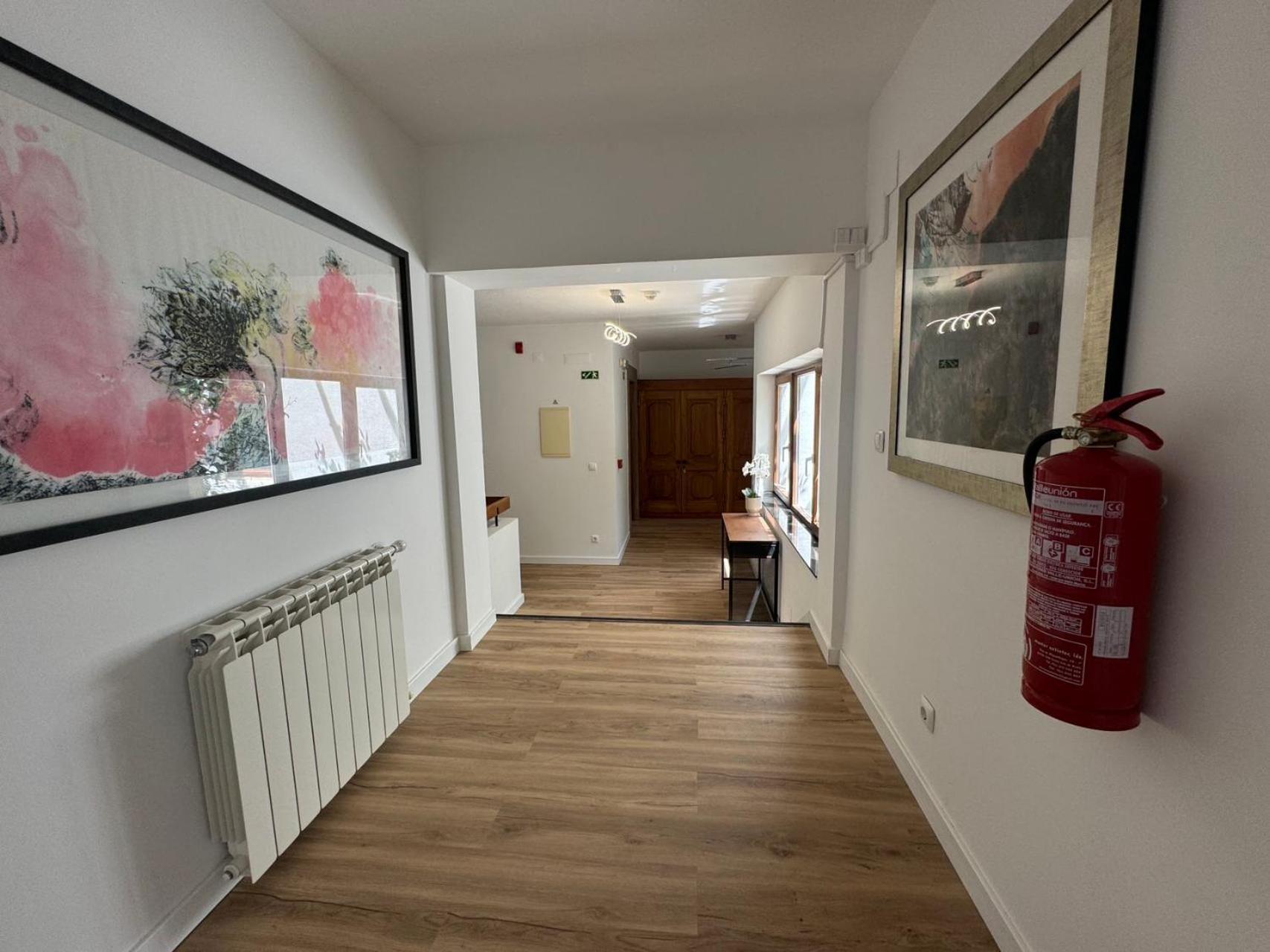 Aomo Art Space Hostel Oeiras Eksteriør billede